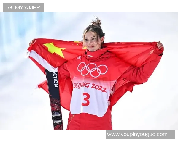 冰雪挑战赛滑雪真人秀展现极限运动的魅力与团队精神