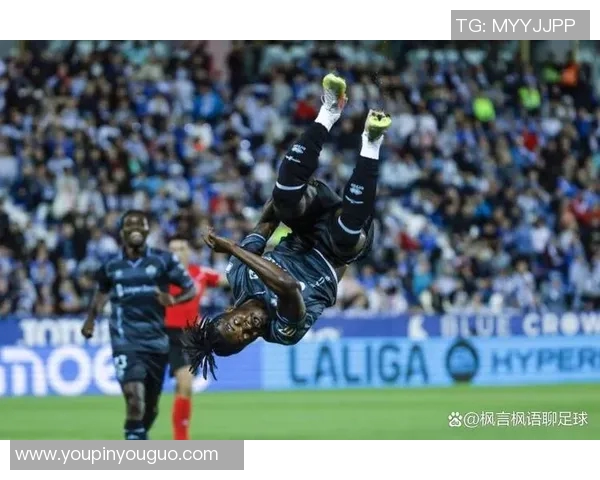 皇马小将穆尼奥斯今夏或将转会多家西甲西乙球队表达兴趣 皇马小将穆尼奥斯今夏或将转会多家西甲西乙球队表达兴趣