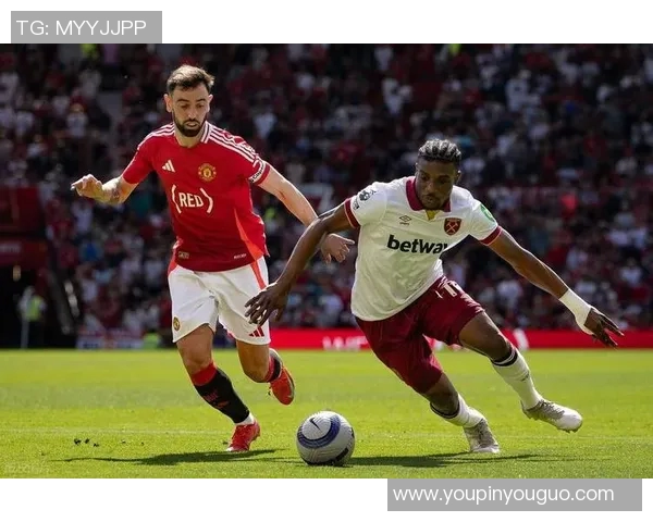 西汉姆联边锋库杜斯即将转会加盟托特纳姆热刺队助力新赛季 西汉姆联边锋库杜斯即将转会加盟托特纳姆热刺队助力新赛季