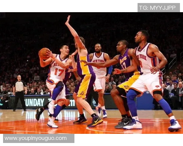 林书豪38分助尼克斯逆转湖人精彩对决回顾与分析